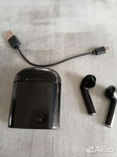 Беспроводные наушники 2 набора