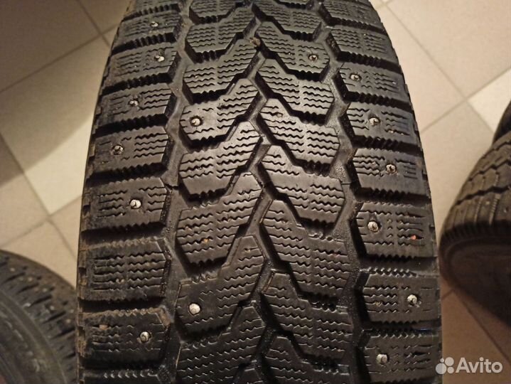 Yokohama Ice Guard Stud IG35 205/60 R16