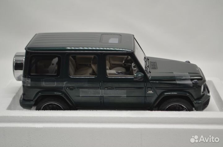 1/18, Mercedes-AMG G63 2018 Green, Minichamps