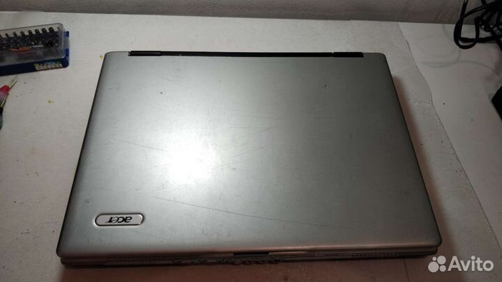 Ноутбук на запчасти