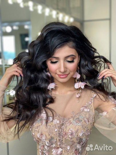 Свадебные прически и макияж