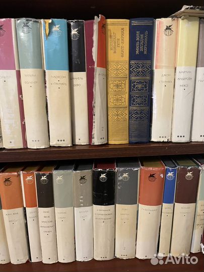 Книги. Библиотека всемирной литературы