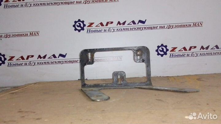 Держатель Man Tgl