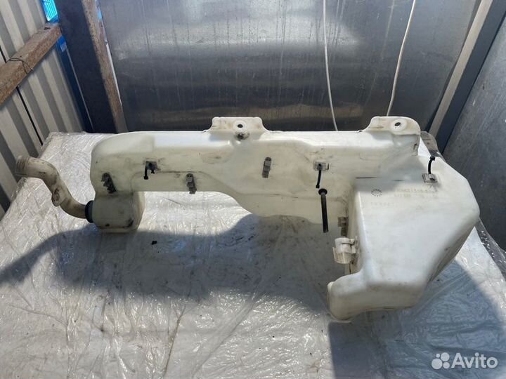 Бачок омывателя Mercedes-Benz