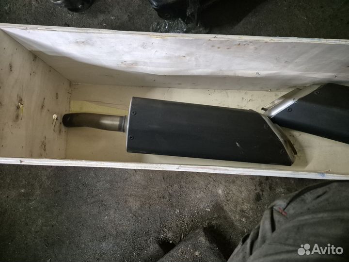 Глушитель триумф стрит трипл 675