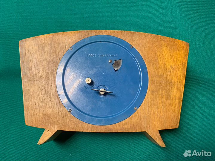 Настольные часы Маяк. Ретро