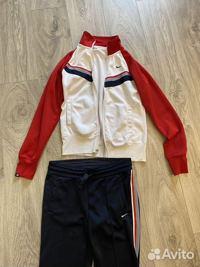 Костюм спортивный nike женский