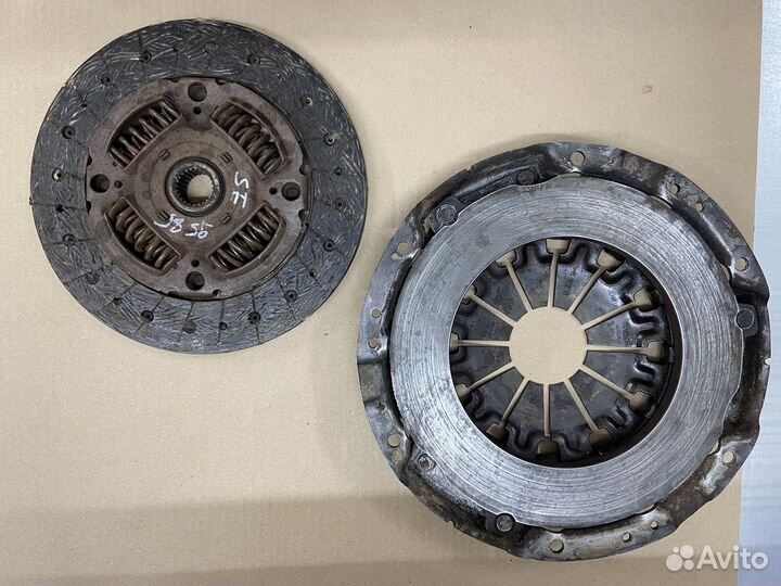 Сцепление subaru 30210AA620 30100AA870