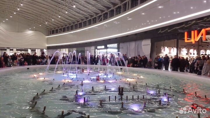 Фонтан для торгового центра