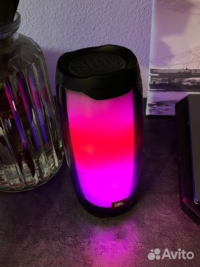 Колонка JBL pulse 4 (шикарная)