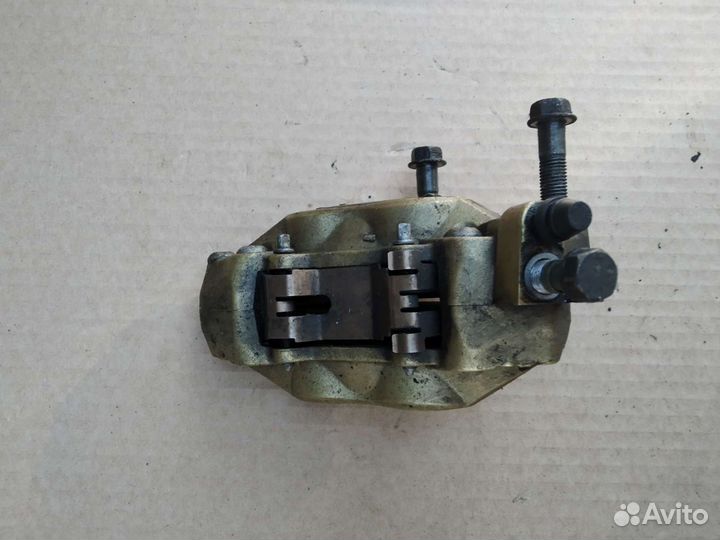 Суппорт aprilia pegaso strada 650 660