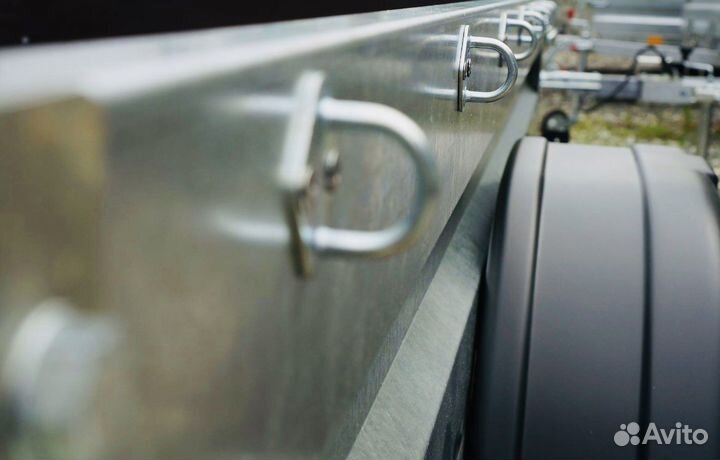 Прицеп 2.5х1.5 м с тентом