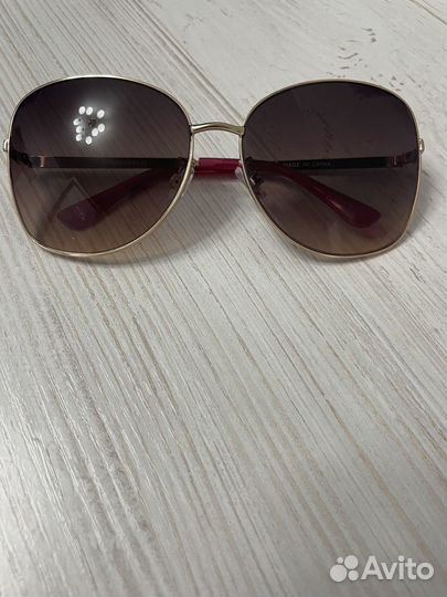 Солнцезащитные очки