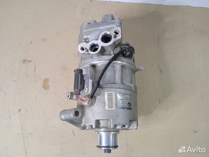 Компрессор кондиционера BMW-3 E90/E91 2005-2012