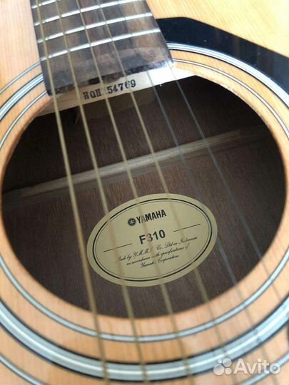 Акустическая гитара yamaha f310 бу