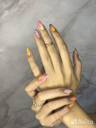 Маникюр, наращивание ногтей, педикюр