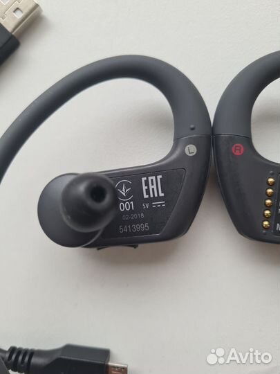 Наушники sony nw-ws625,16гб