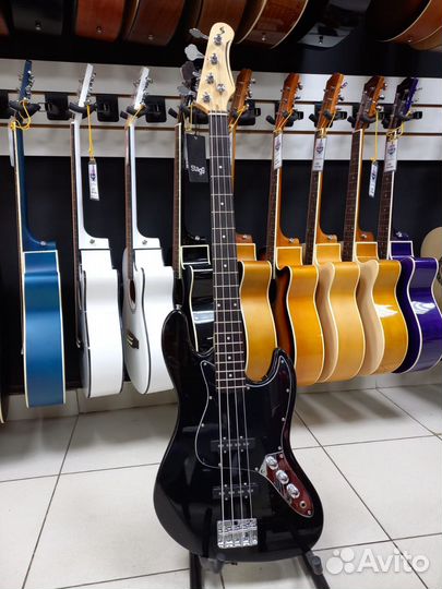 Бас-гитара Stagg Новая