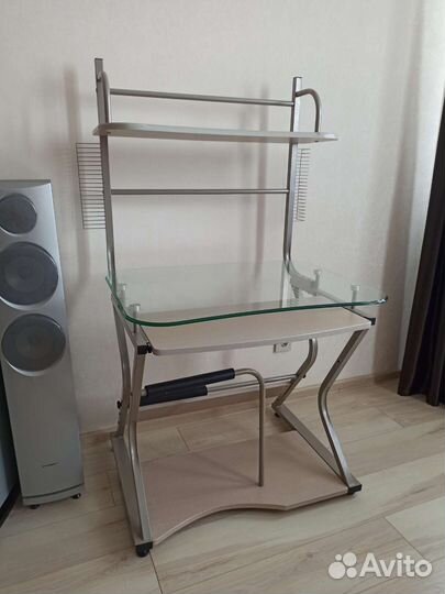 Компьютерный стол стеклянный бу