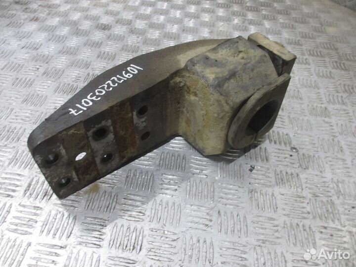 Кронштейн заднего стабилизатора Volvo 3197958