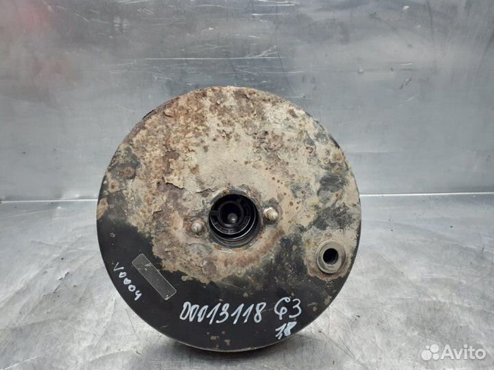 Усилитель тормозов вакуумный Volkswagen Golf