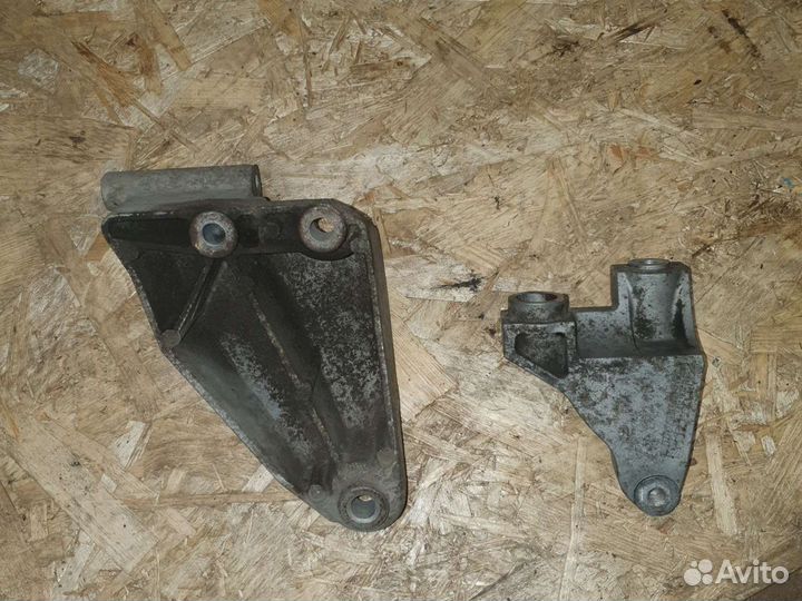 Кронштейн генератора 2шт шевроле круз 1