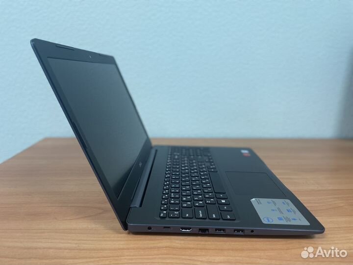 Ноутбук dell inspiron 5570