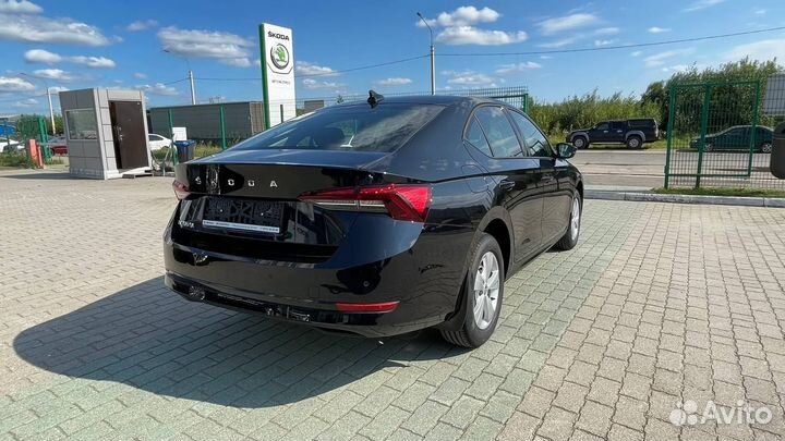Skoda Octavia 1.4 AT, 2022