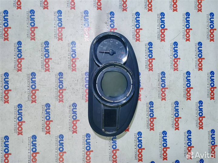 Панель приборов Renault Fluence 2010