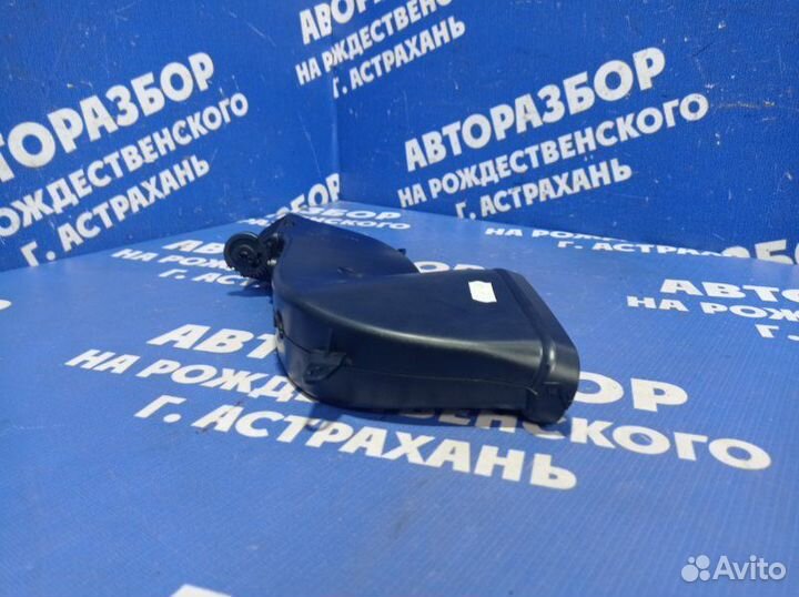 Дефлектор воздушный Bmw E65 седан 2004