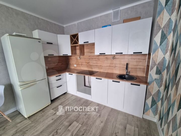 1-к. квартира, 44 м², 3/9 эт.