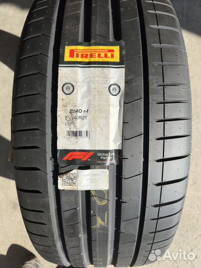 Pirelli P Zero PZ4 275/40 R21 107Y