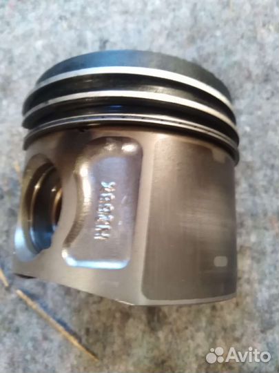 Поршни с шатунам и без шатунов