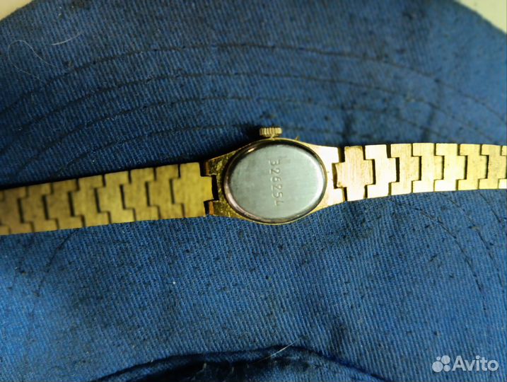 Часы наручные СССР разные