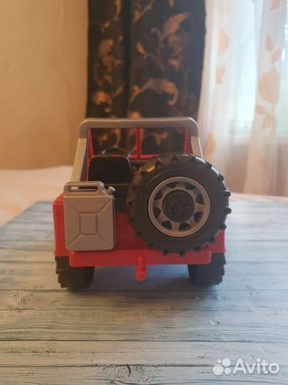 Bruder внедорожник