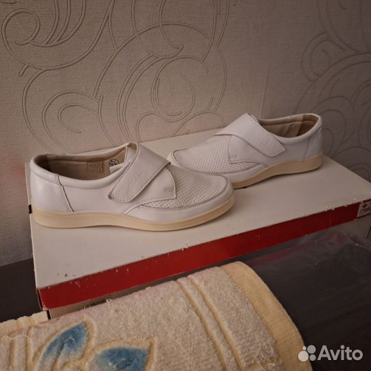 Слипоны женские 38 размер