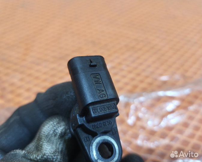 Датчик распредвала Audi A6 C6 4F AUK 2007