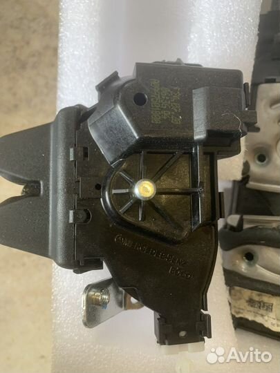 Замки дверей mercedes е