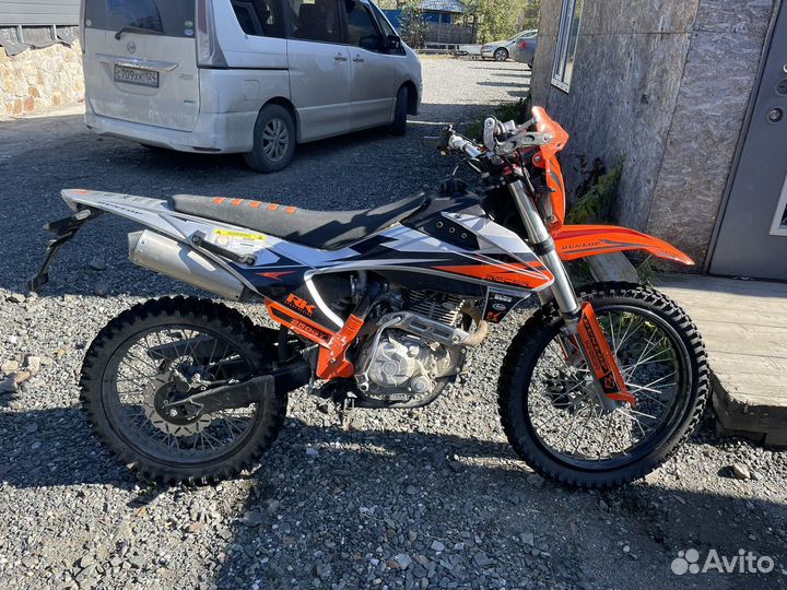 Продаю эндуро рейсер к2