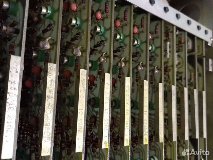 Частотомер А 1439 Франция 1970 г исправный