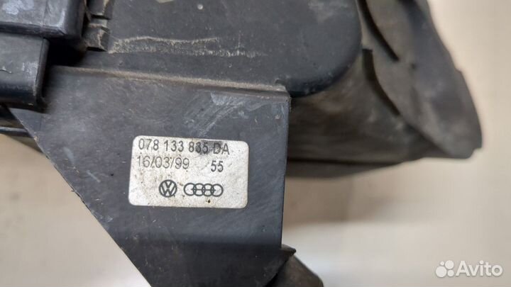 Корпус воздушного фильтра Audi A6 (C5)