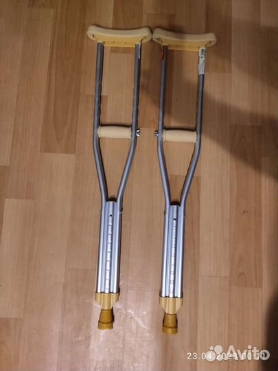 Костыли подмышечные регулируемые (S) 94-114 см