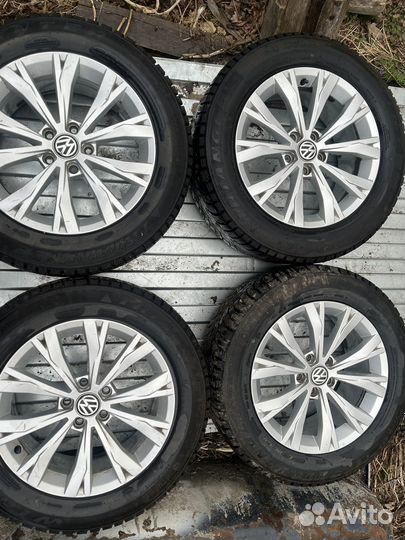 Оригинильные диски Volkswagen Tiguan 2 Montana r17