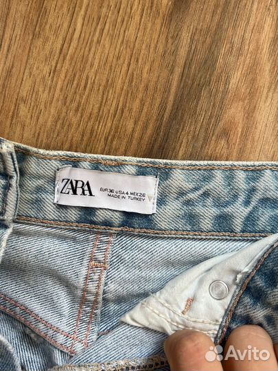 Джинсы голубые zara 36