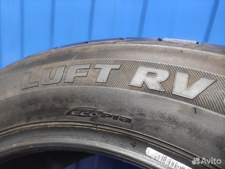 Bridgestone Luft RV 225/55 R18