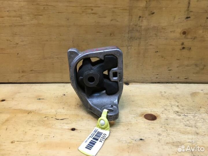 Подушка двигателя subaru legacy