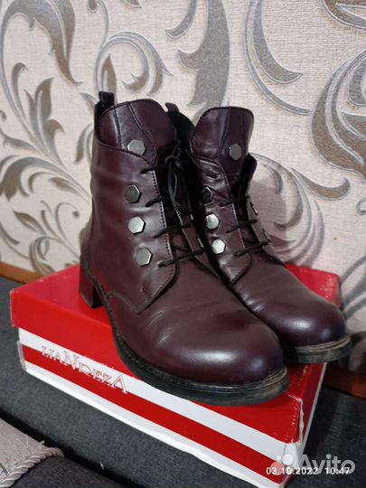 Ботинки женские 38 размера