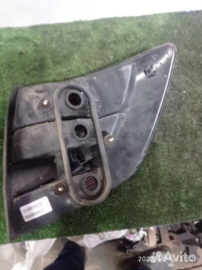 Фонарь задний левый Лада Гранта