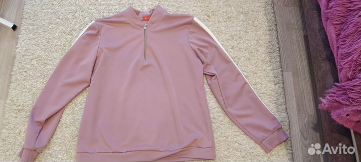 Спортивный костюм женский