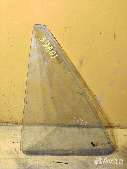 Форточка задняя левая для Mazda 323 BJ Familia